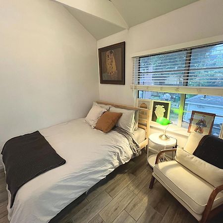 Apartamento Entire Loft In Montrose District, Houston, Texas Exterior foto